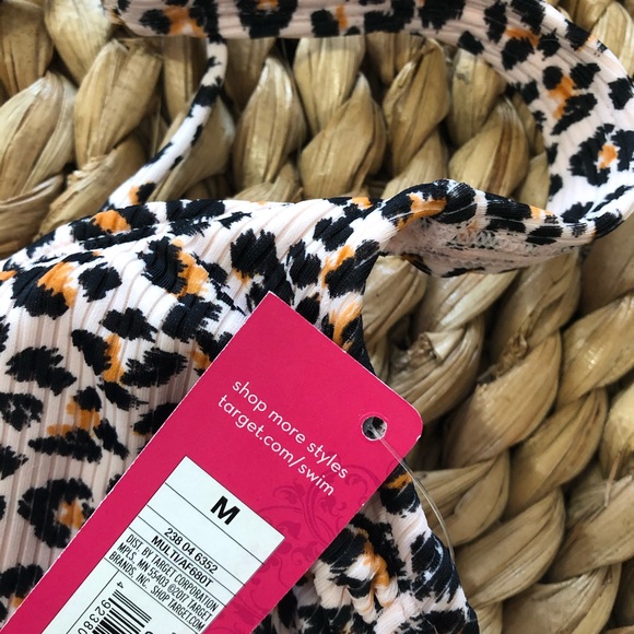Cheetah Bikini Top! - Picture 2 of 2